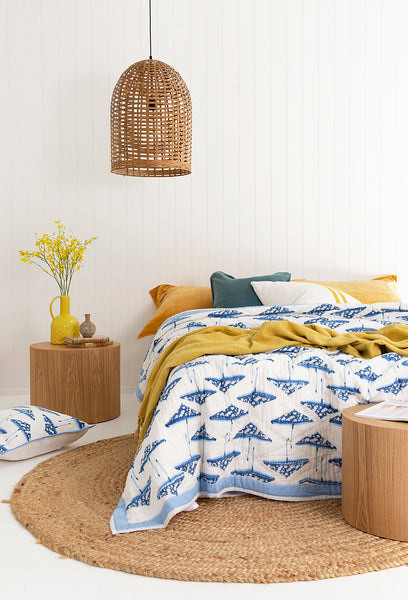 Cobalt Indigo Blue Parasols Quilt IAE5