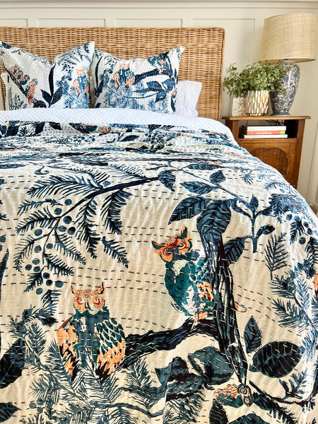 Teal Off White Owl Floral Queen/King Size Kantha Coverlet / Bedspread 230cmx267cm