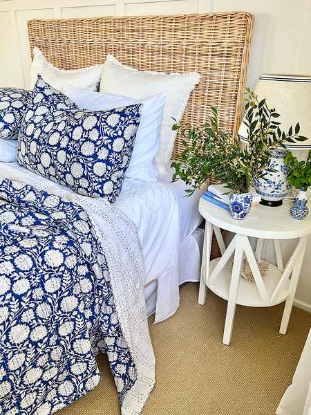 Cobalt Blue Chrysanthemum Bedspread / Throw KB1